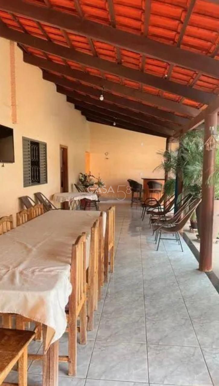 Casa Ampla à Venda – 3/4 com Suíte, Piscina e Escritório – 420m² de Terreno