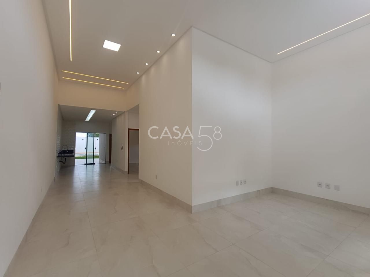 Casa Térrea Moderna com 3 Suítes, Piscina e Gourmet – 160m² Construídos