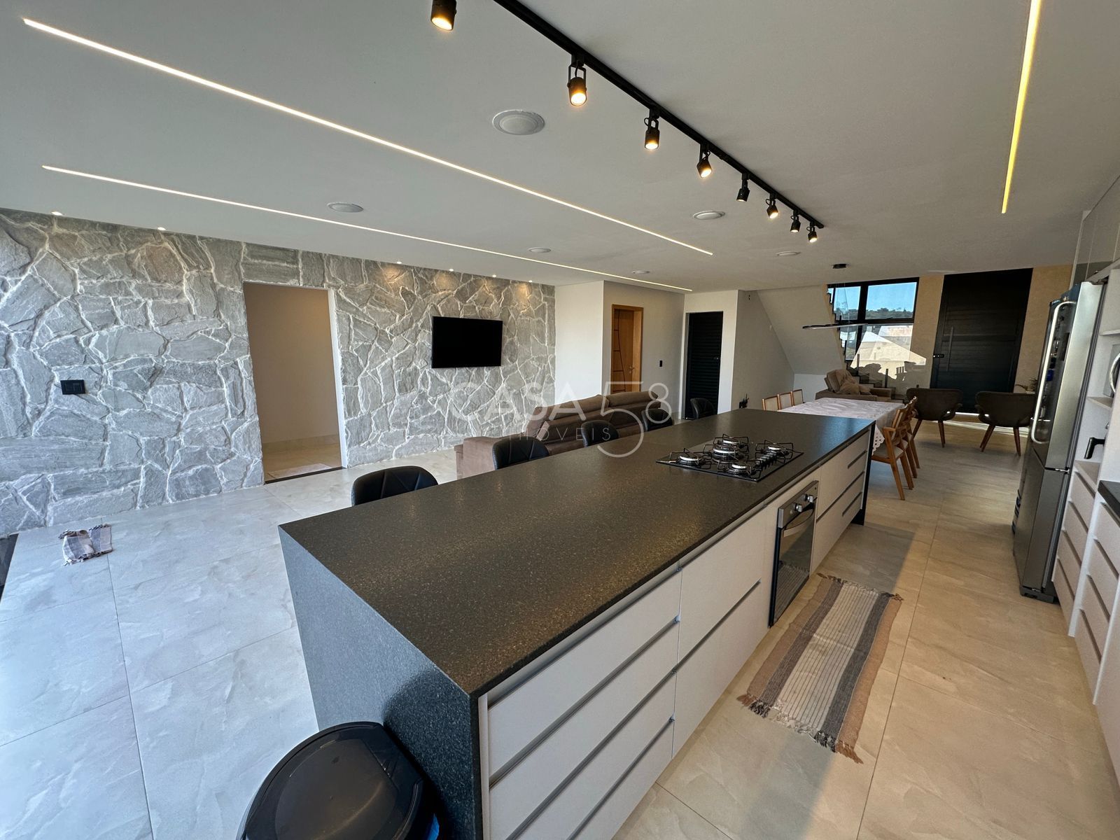 Sobrado de Alto Padrão – 234 m² – Goiânia