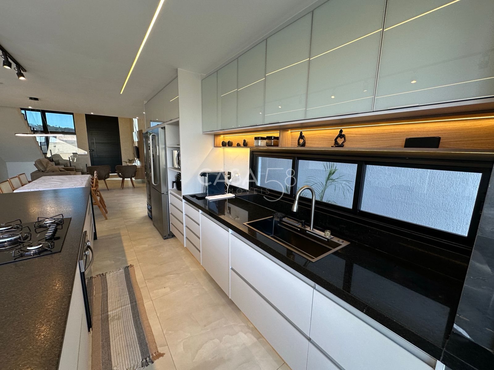 Sobrado de Alto Padrão – 234 m² – Goiânia