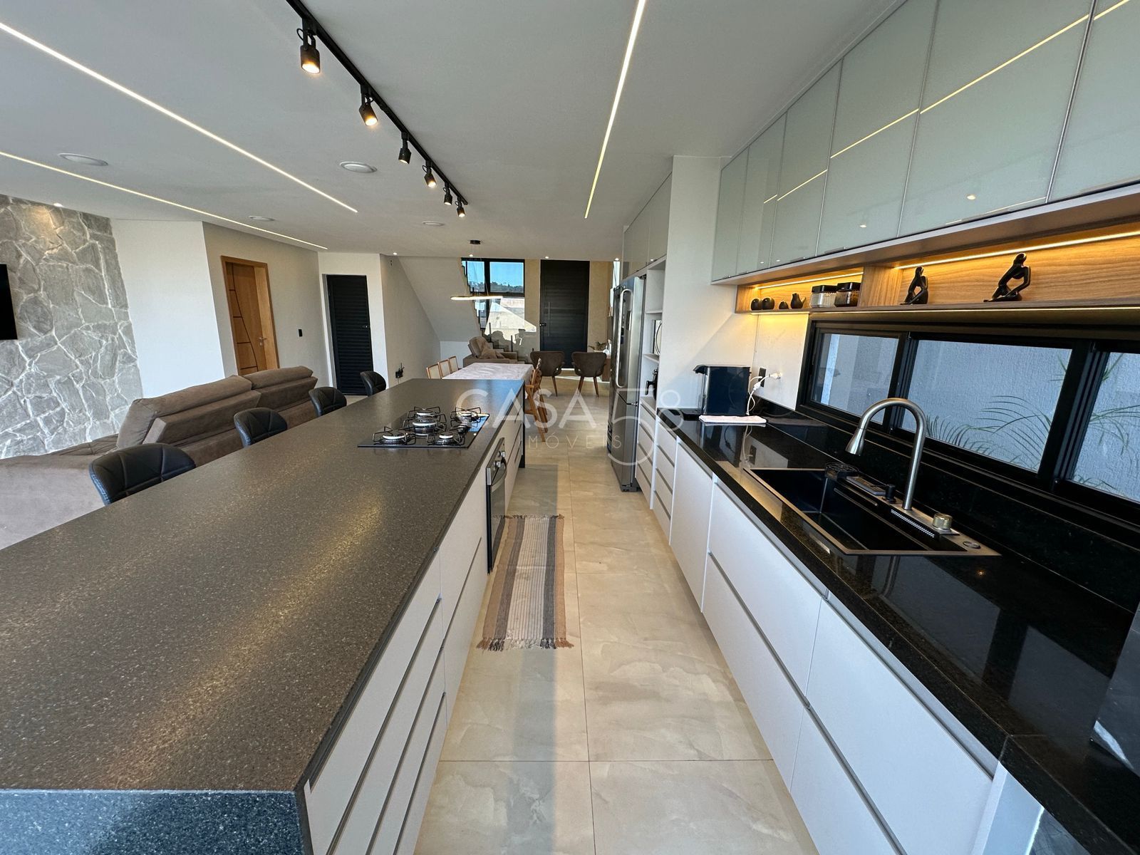 Sobrado de Alto Padrão – 234 m² – Goiânia