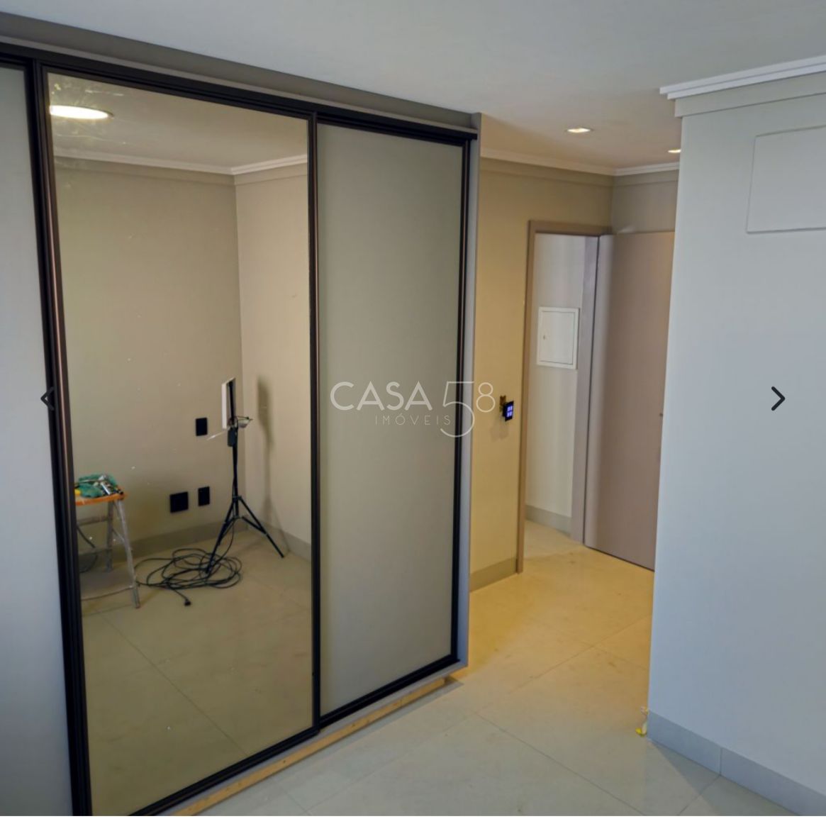 Apartamento no Casa Blanca Lifestyle 2/4 (1 Suíte) – Reformado, Nunca Habitado