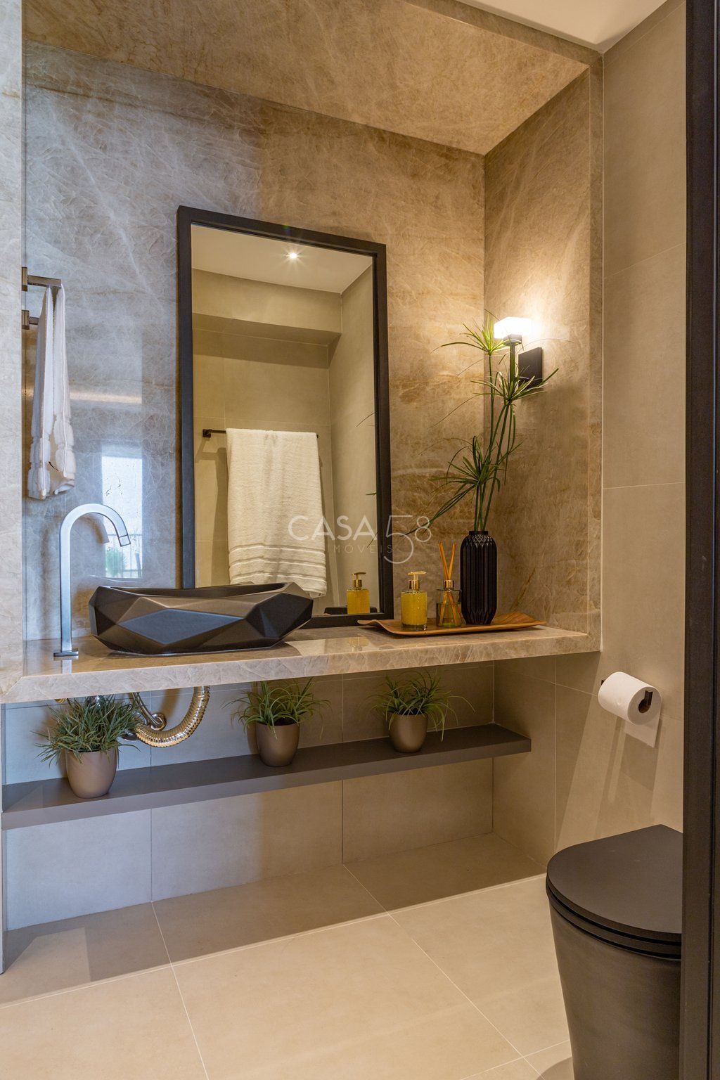 Apartamento 2 dormitórios à venda Setor Bueno Goiânia/GO