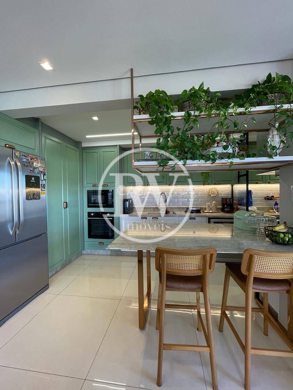 Alto Padrão no Spot Marista – 122 m² | 3 Suítes | 2 Vagas | Mobiliado ou não