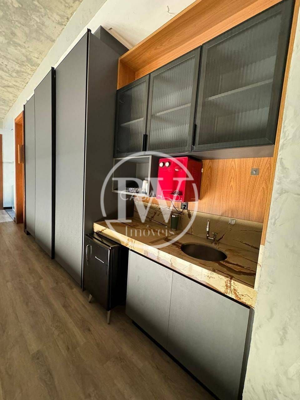 Sobrado de Alto Padrão no Jardins Itália – 460 m² construído | Lote de 582 m²