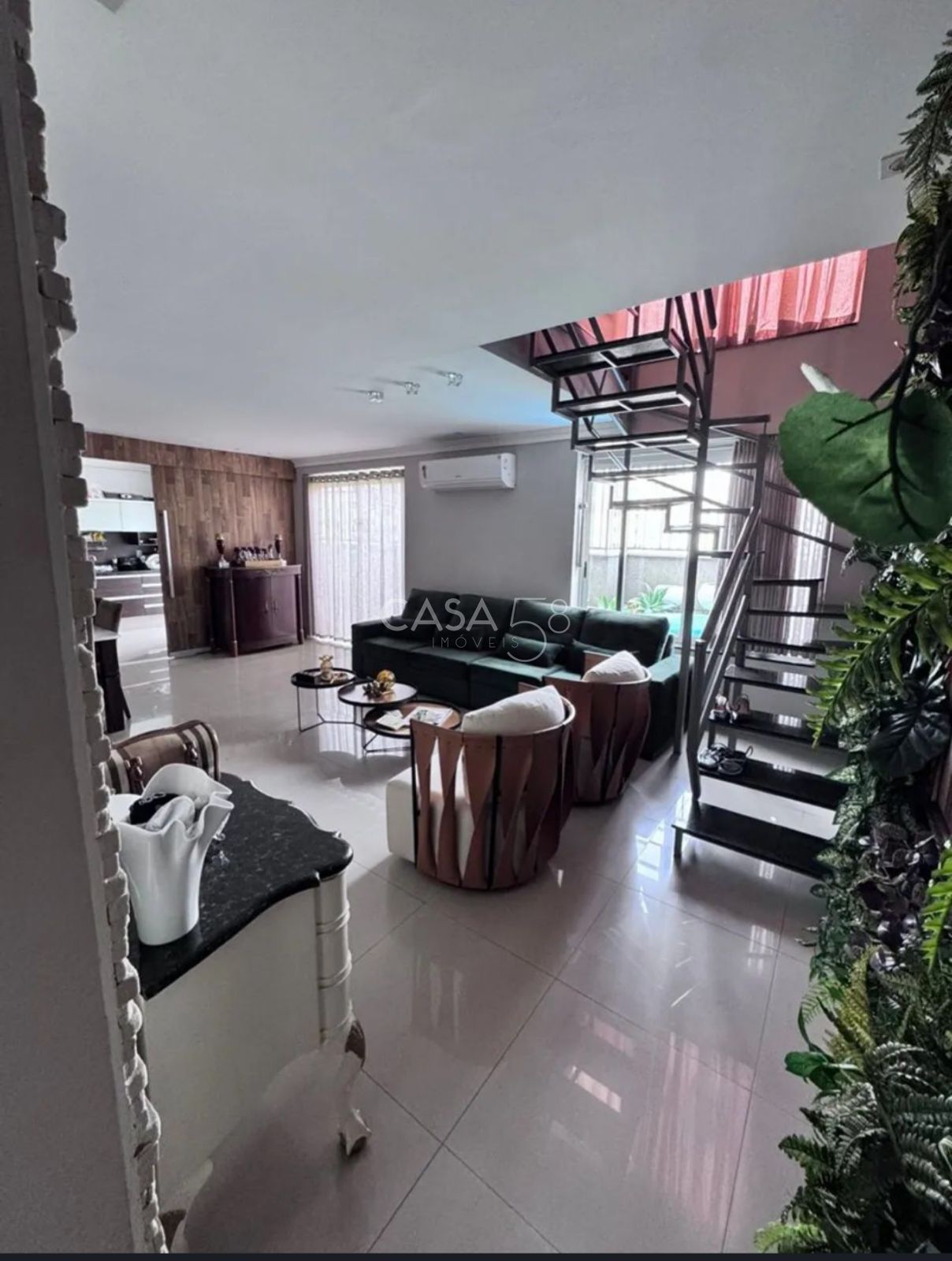 Cobertura Alto Padrão a venda - 160m²| 3 Suítes| Ofurô | Setor Bueno – Goiania