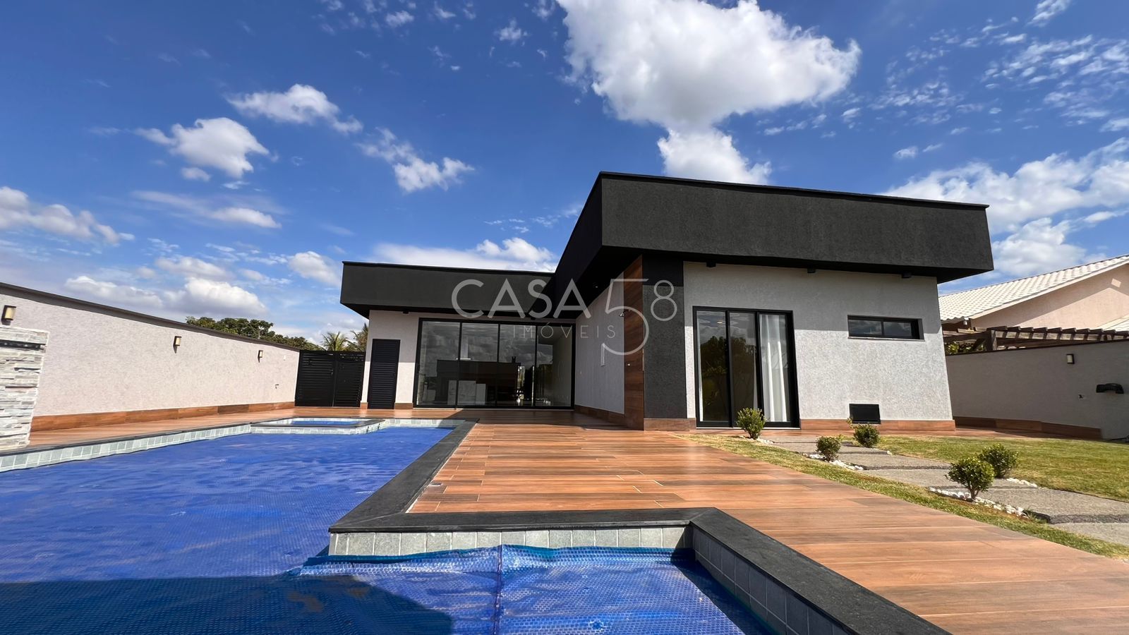 Casa de Luxo à Venda – Condomínio Villaggio Baiocchi | Goiânia