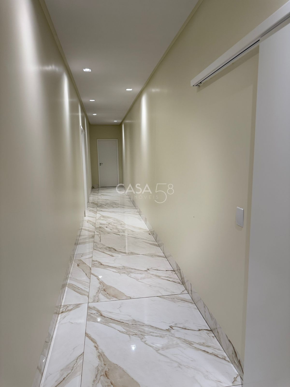 Casa de Luxo à Venda – Condomínio Villaggio Baiocchi | Goiânia