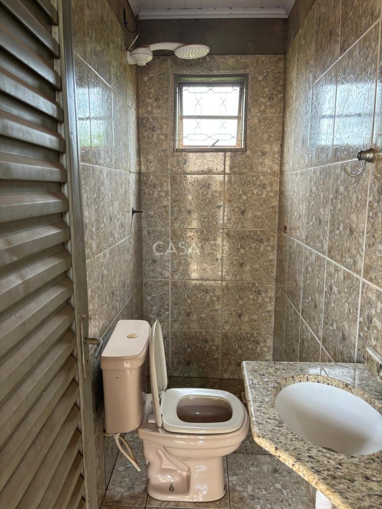 Casa Sobrado, 6 Quartos com closet proximo ao Shoppyng Passeio das Aguas em Goiâ