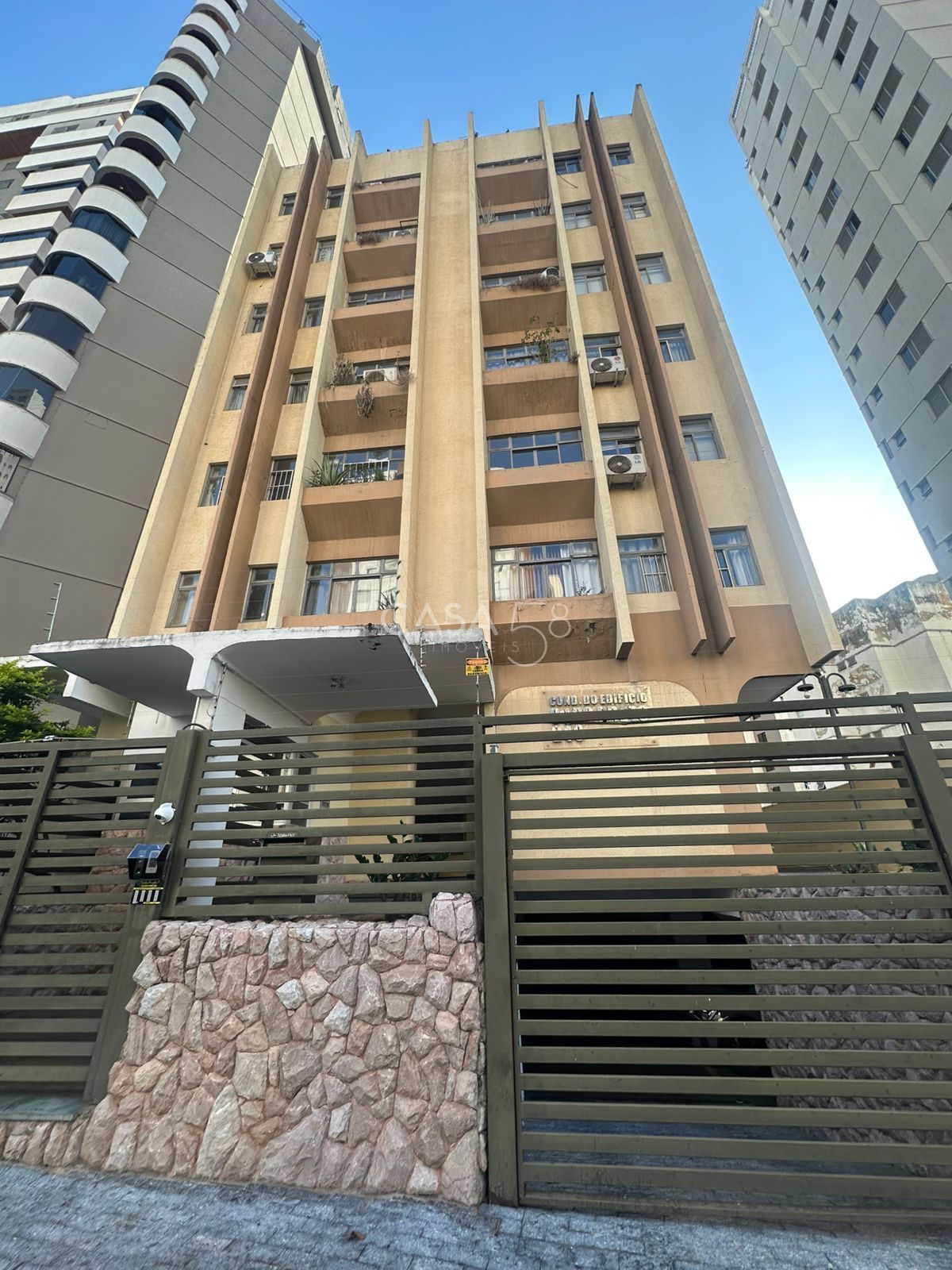 Apartamento à venda no Edifício Ouro Preto – Setor Oeste, Goiânia