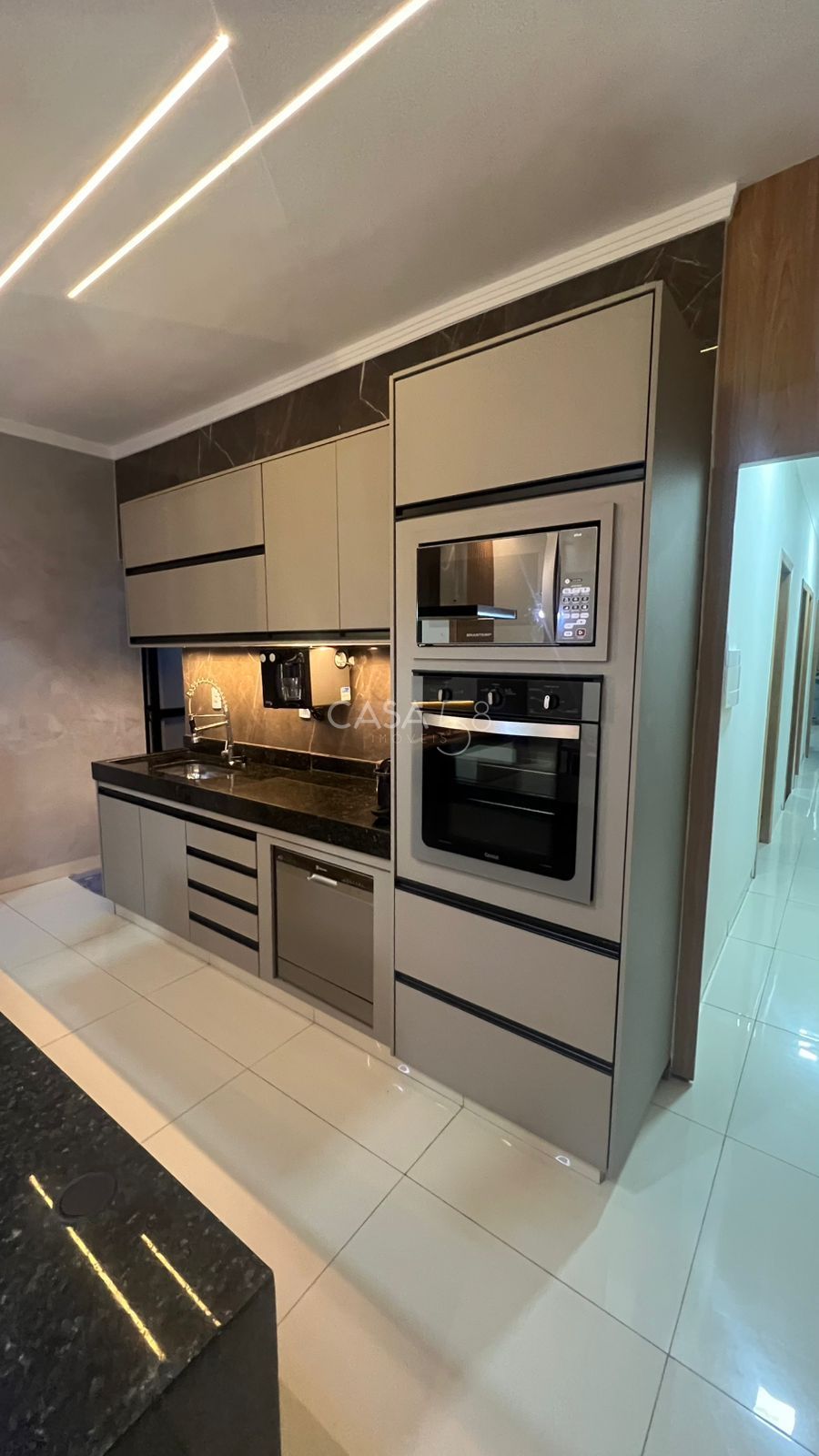 Casa moderna e aconchegante à venda no Jardim Novo Mundo – Goiânia