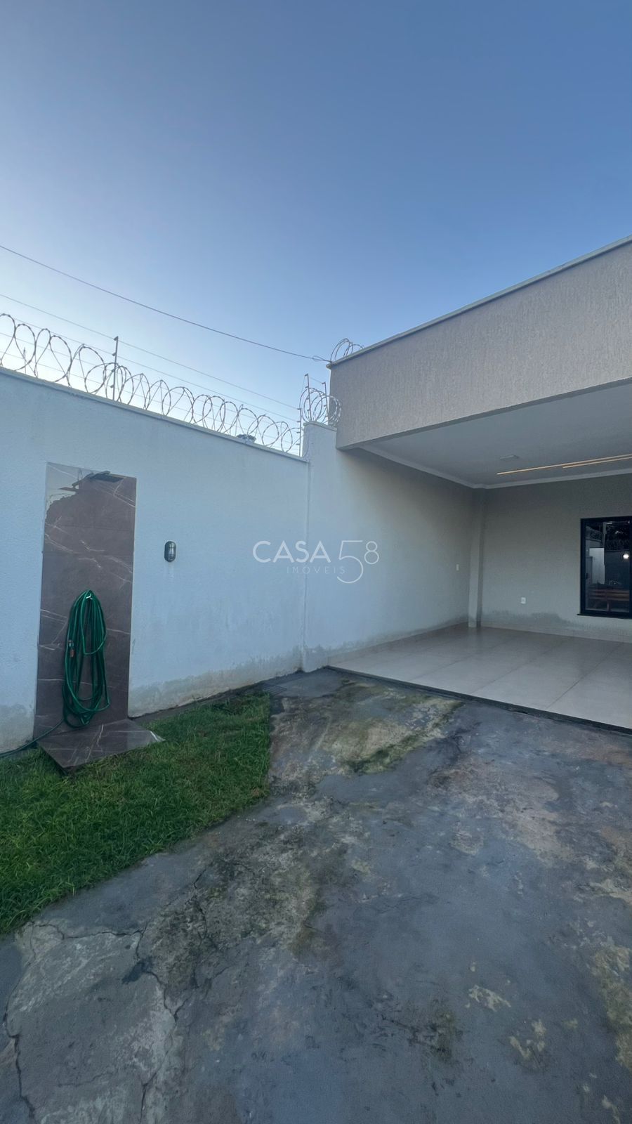 Casa moderna e aconchegante à venda no Jardim Novo Mundo – Goiânia