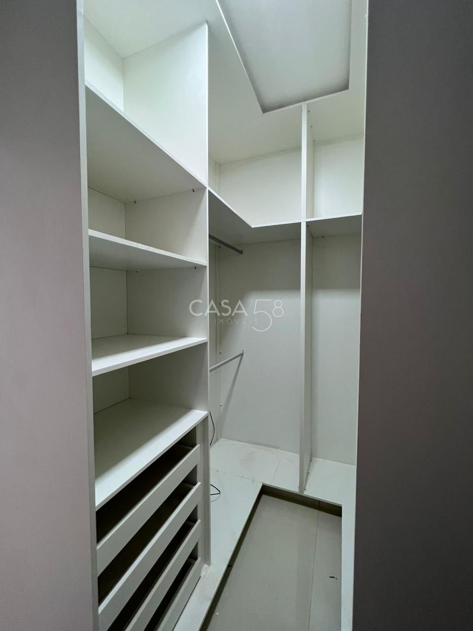 Casa moderna e aconchegante à venda no Jardim Novo Mundo – Goiânia