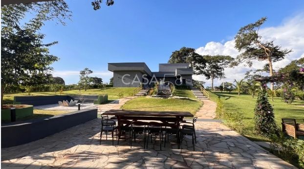 Casa de Campo em condomínio fechado