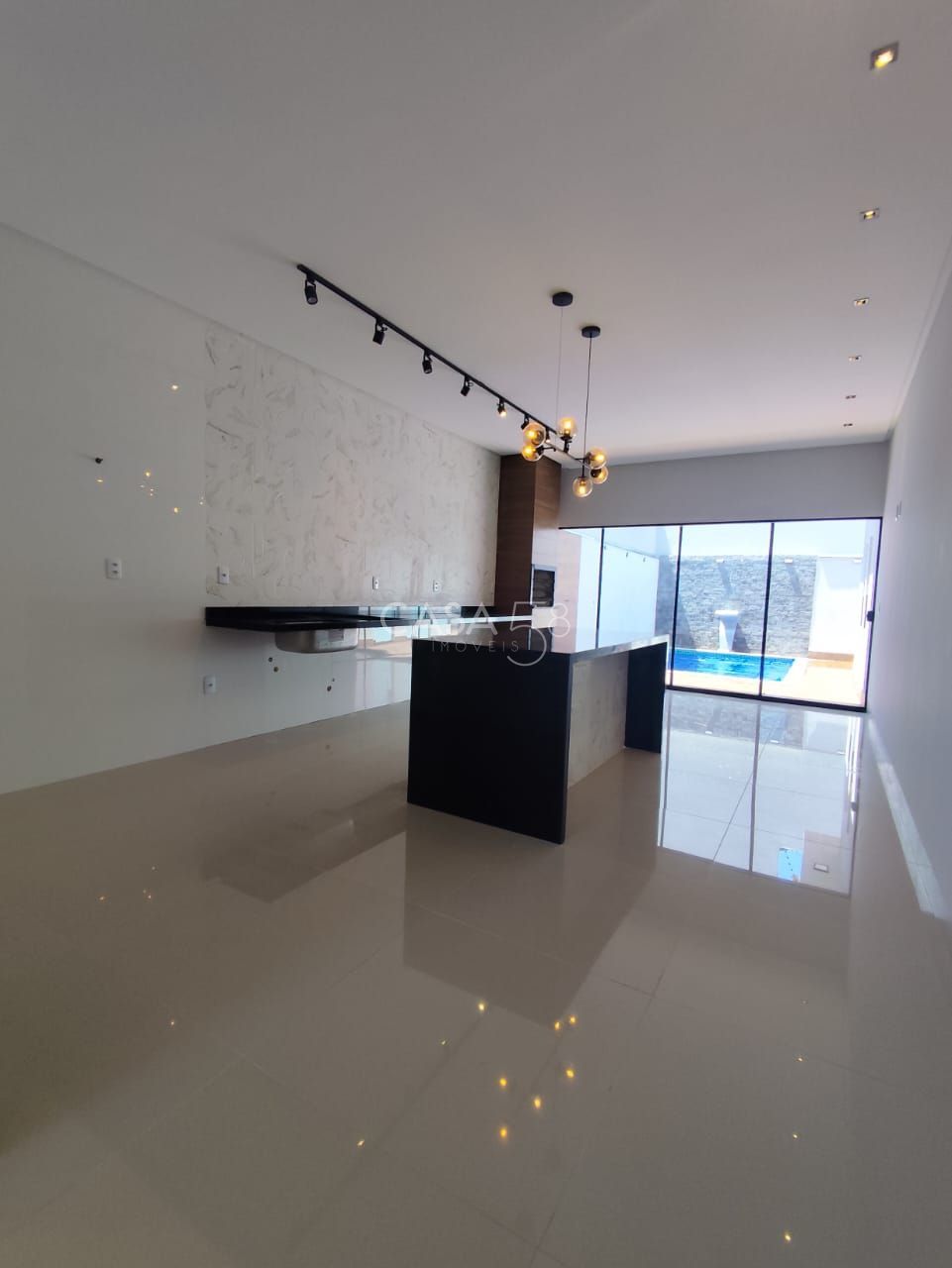 Casa Nova de Alto Padrão – 3 Quartos – Recanto do Bosque | Goiânia