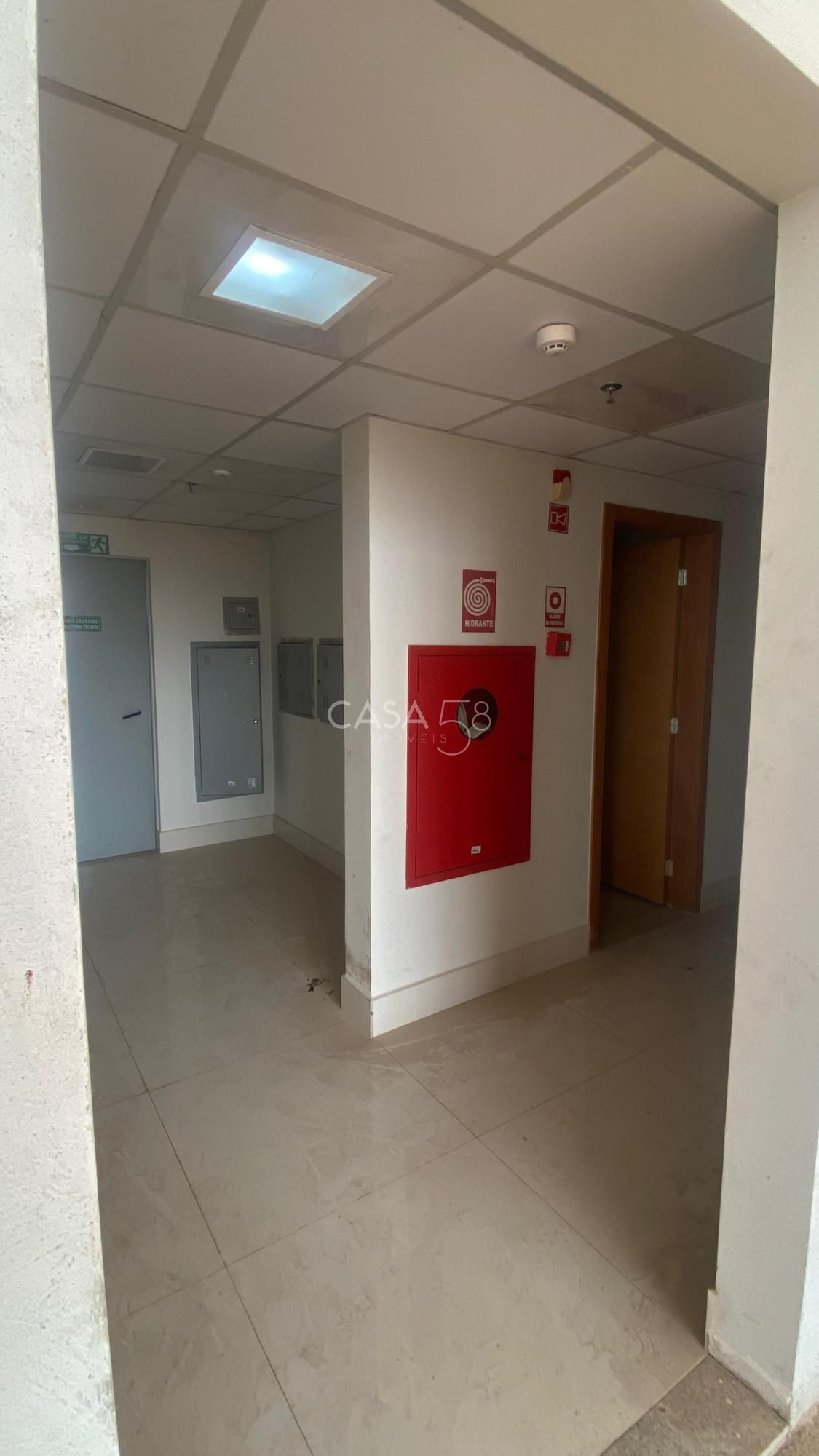 Prédio Comercial de Alto Padrão — 98% Concluído, Pronto para Lucrar.