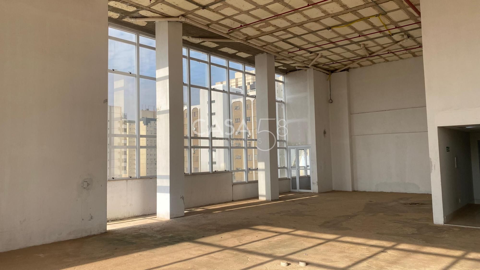 Prédio Comercial de Alto Padrão — 98% Concluído, Pronto para Lucrar.