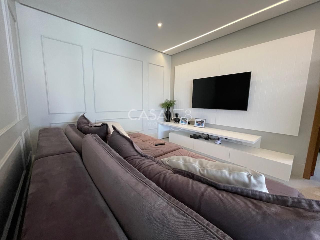 Apartamento de Luxo no Parque Vaca Brava – Goiânia