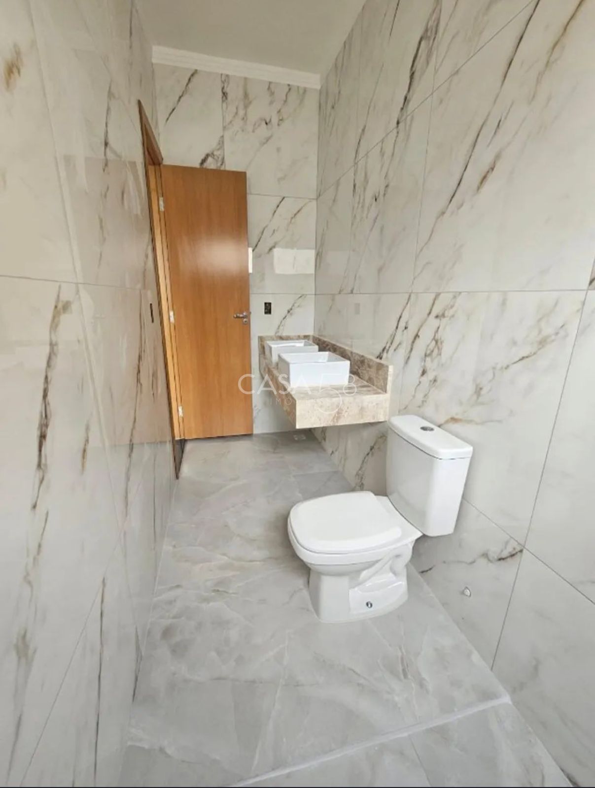 Casa à Venda no Residencial Mirante – Goiânia, Rua RM3