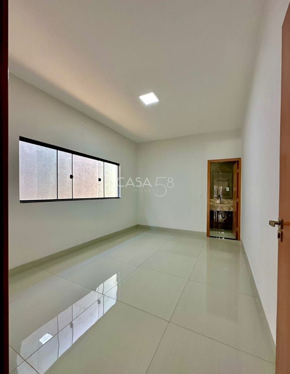 Casa à Venda no Jardim Colorado em Goiânia – Completa e com Acabamento Premium!