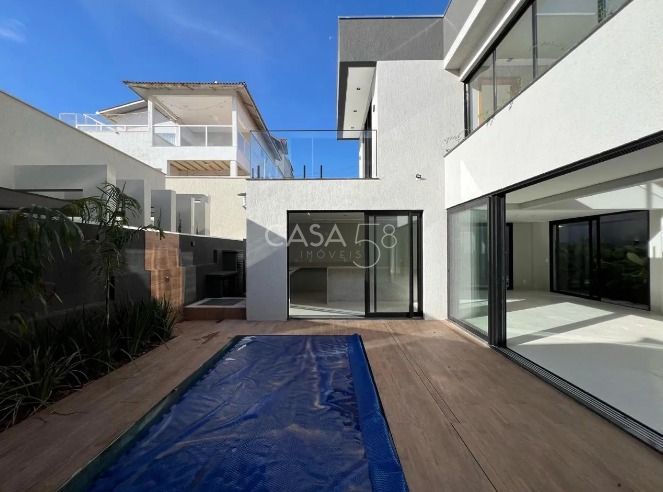 Sobrado no Jardins Capri – Conforto, Sofisticação e Exclusividade