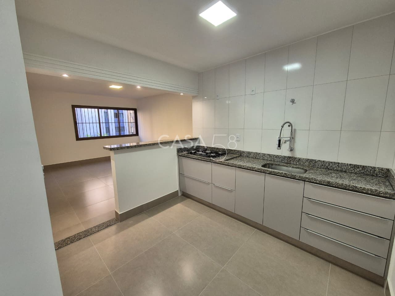 Apartamento a venda na Rua T-36 Edifício Laguna | Setor Bueno | Goiânia