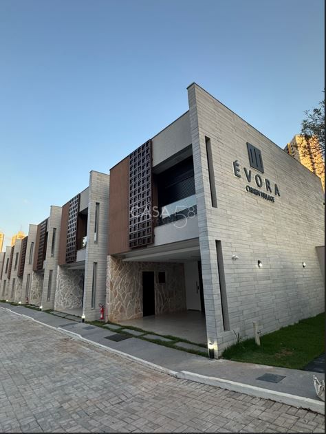 Venda de Sobrados – Condomínio Évora Charm Village