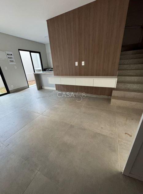 Venda de Sobrados – Condomínio Évora Charm Village