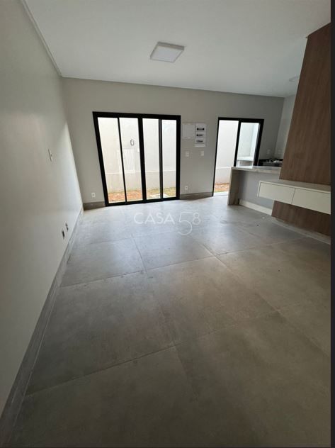 Venda de Sobrados – Condomínio Évora Charm Village