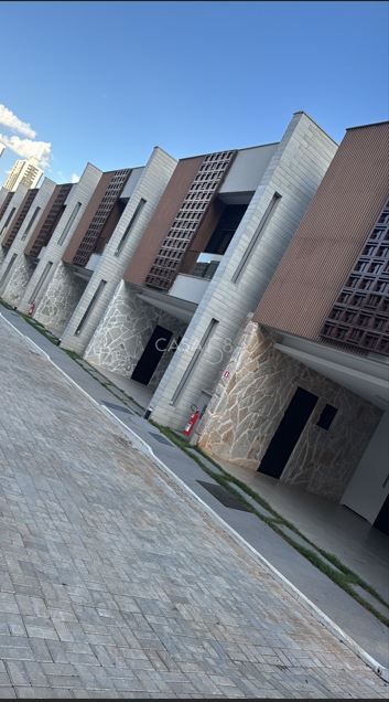 Venda de Sobrados – Condomínio Évora Charm Village