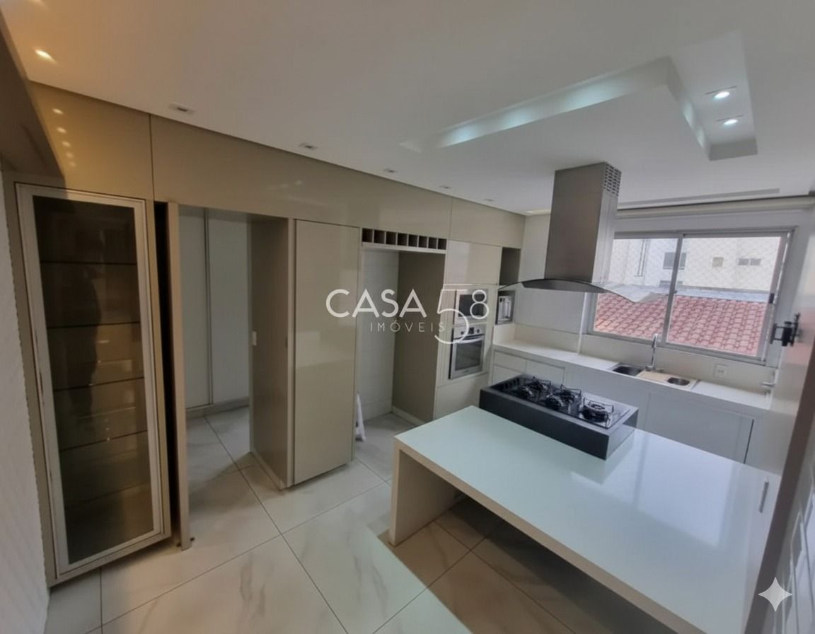 Cobertura Setor Oeste, 4 quartos e 1 suite, Goiânia-GO.