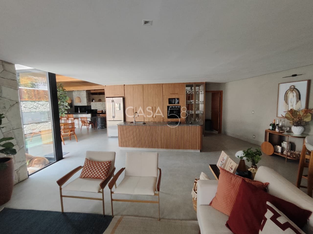 Sobrado de Alto Padrão – 400m² Construídos | Residencial Sevilha – Goiânia