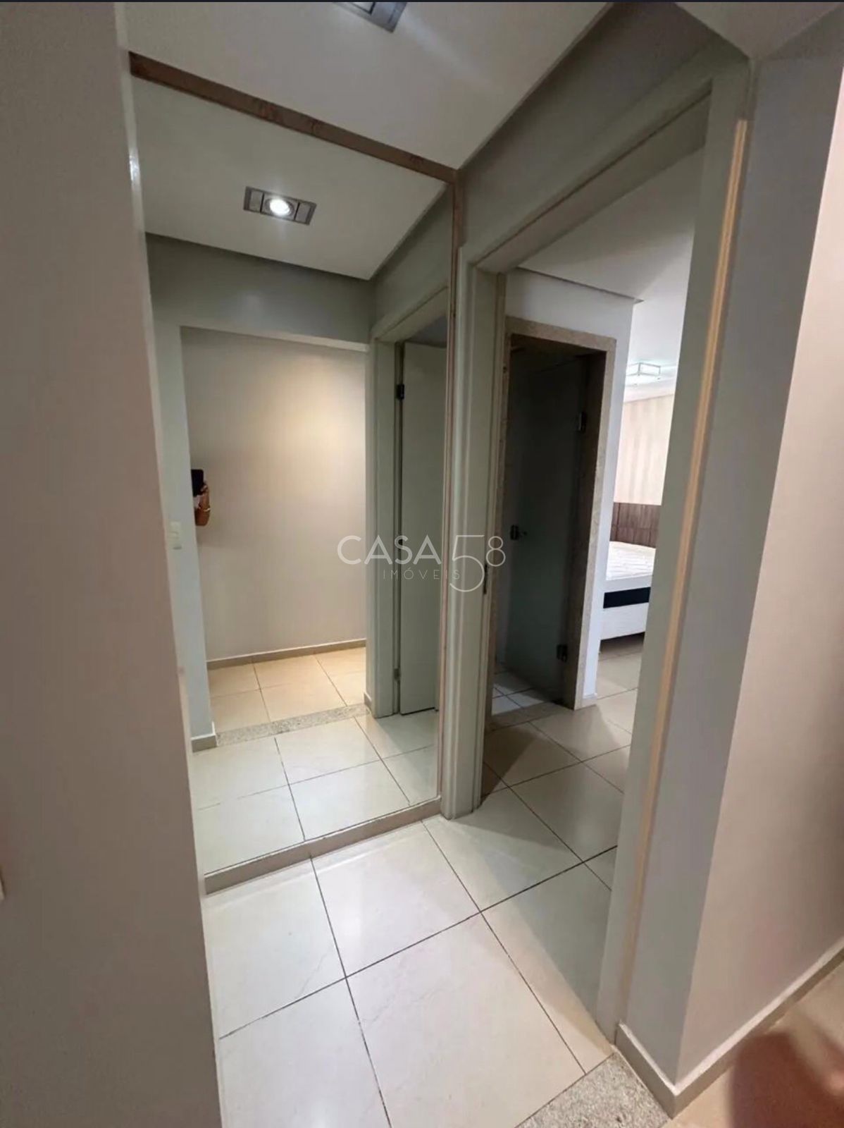 Apartamento Mobiliado à Venda no Square New Home – Setor Bueno, Goiânia