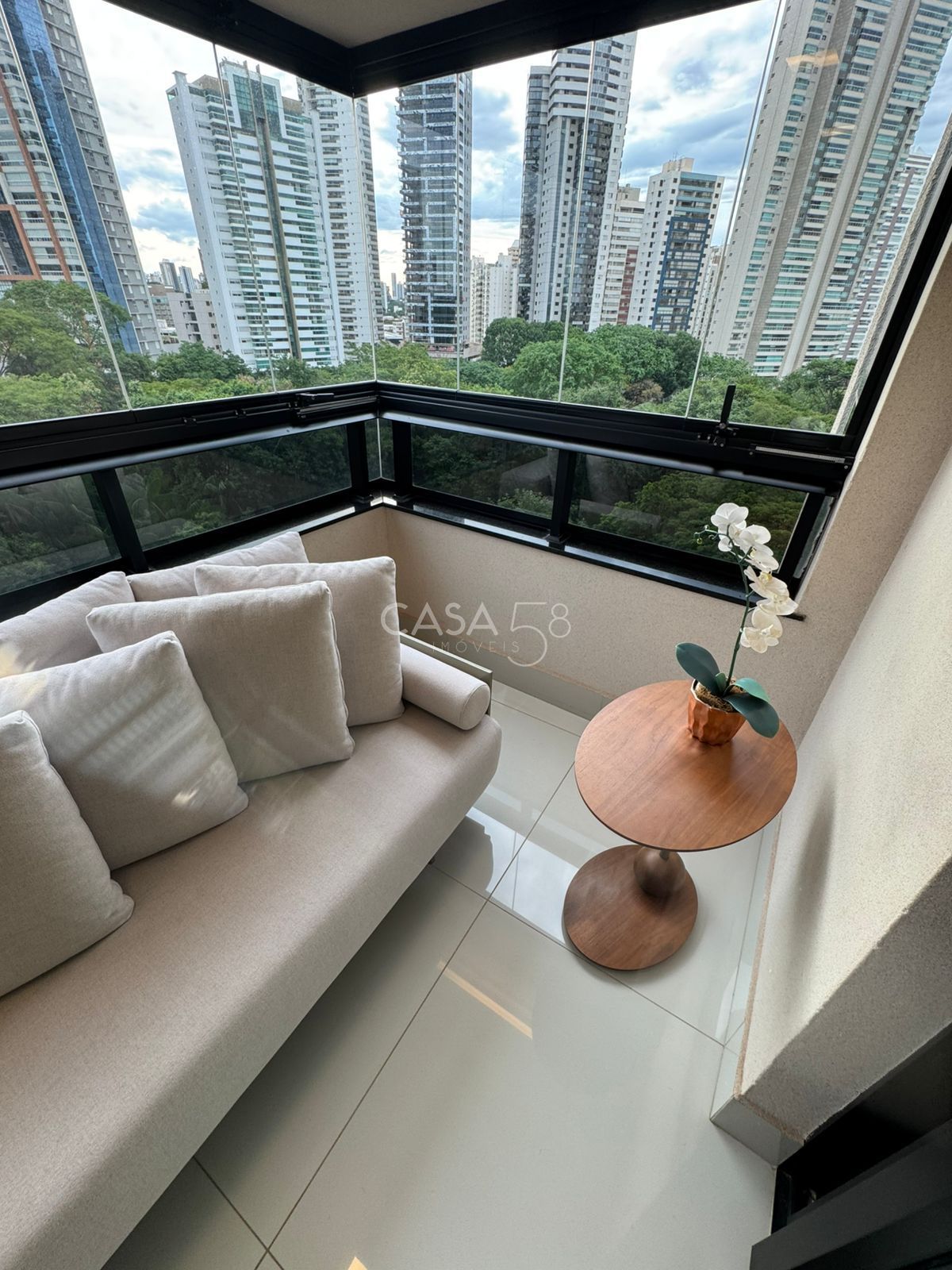 Apartamento à Venda no Premier Vision – 3 Suítes, 150 m² Mobiliado