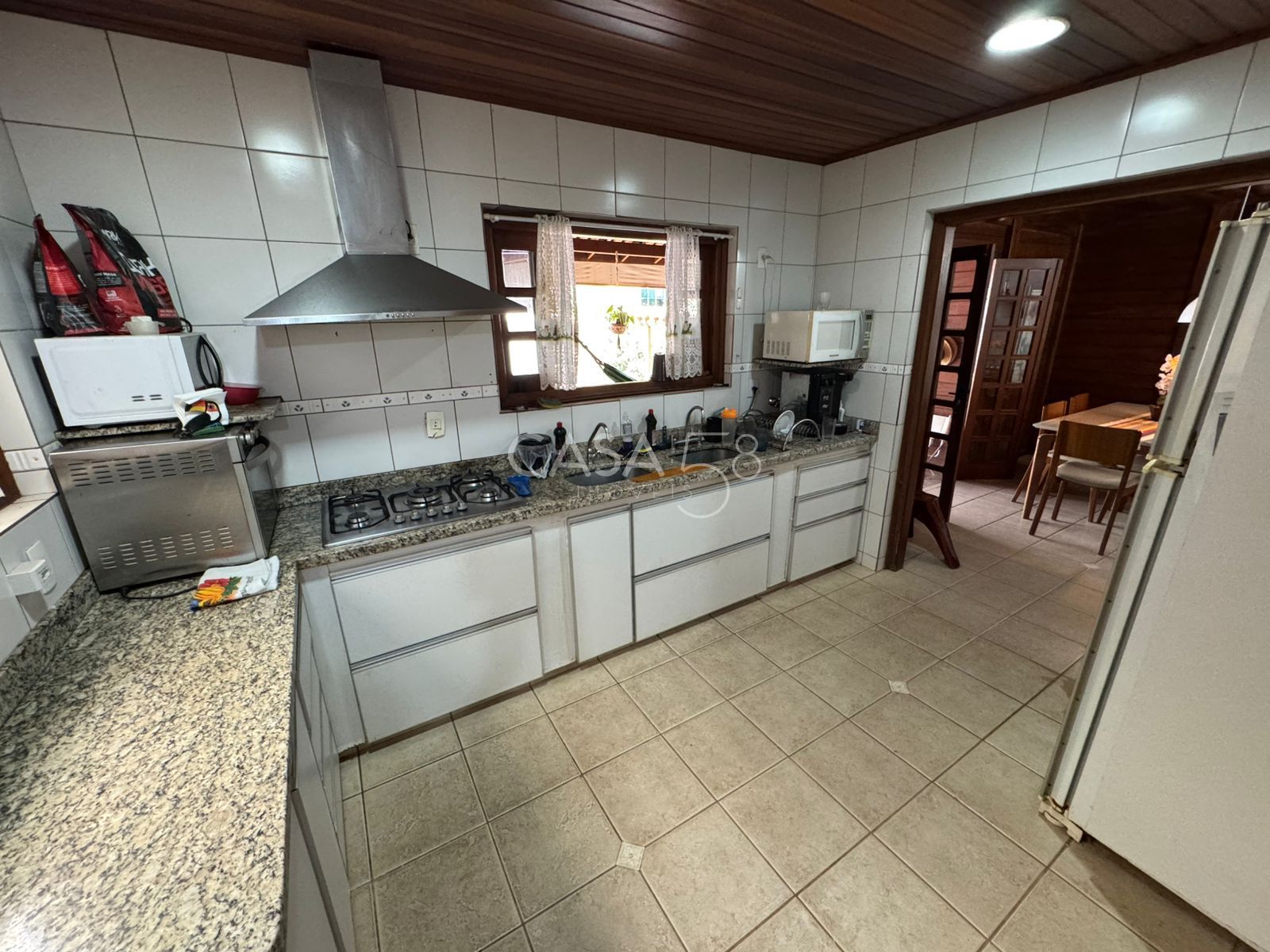 Sobrado 4 Suítes no Portal do Sol 1 – Estilo Rústico - Piscina e Aceita Permuta