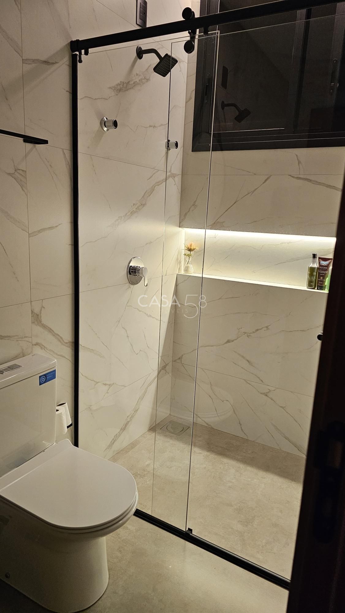 Casa Térrea no Jardins Nápoles – 3 Suítes Energia Fotovoltaica e Aceita Permuta