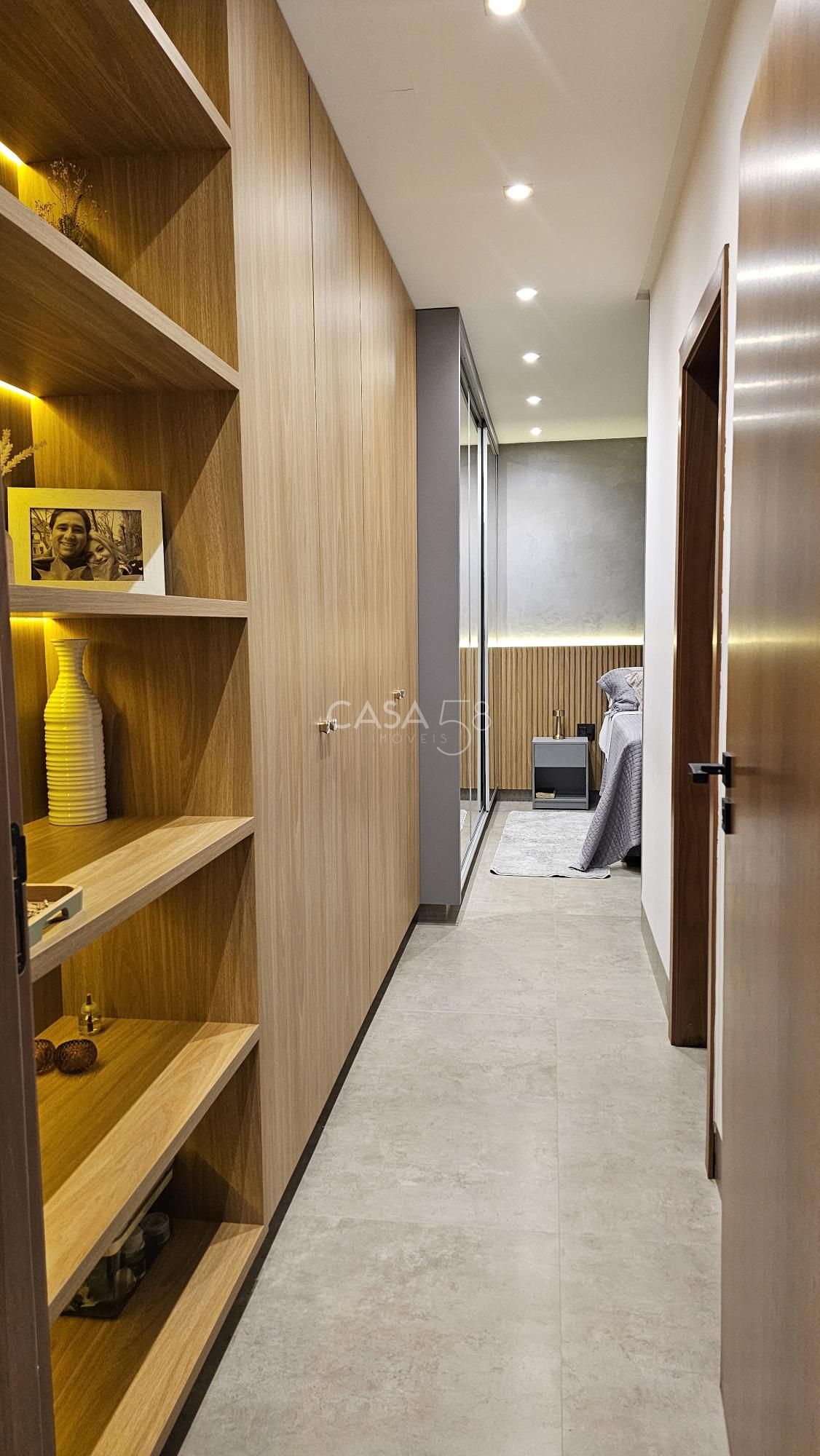 Casa Térrea no Jardins Nápoles – 3 Suítes Energia Fotovoltaica e Aceita Permuta