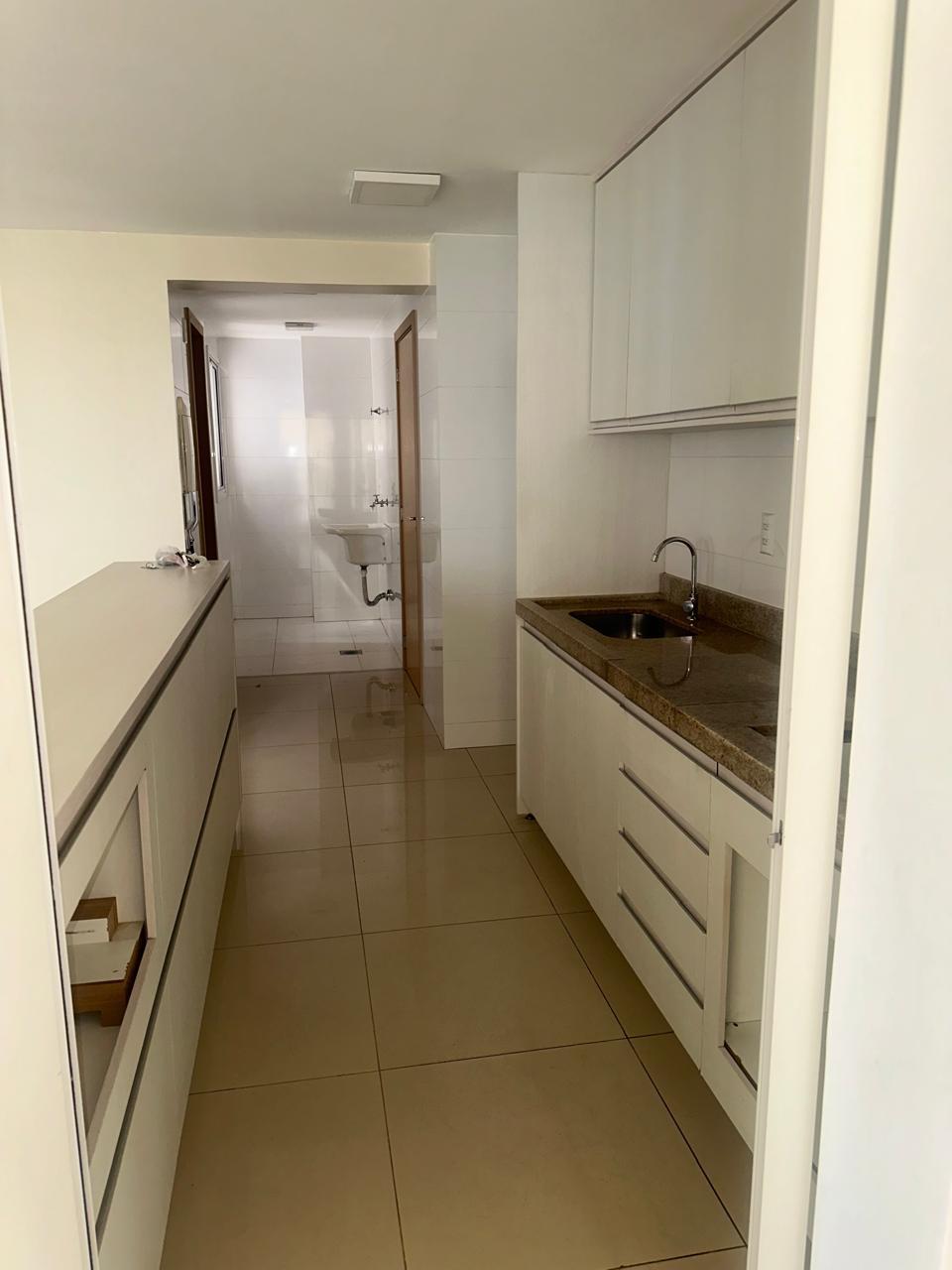Apartamento à venda com 3 suítes no Jardim Goiás