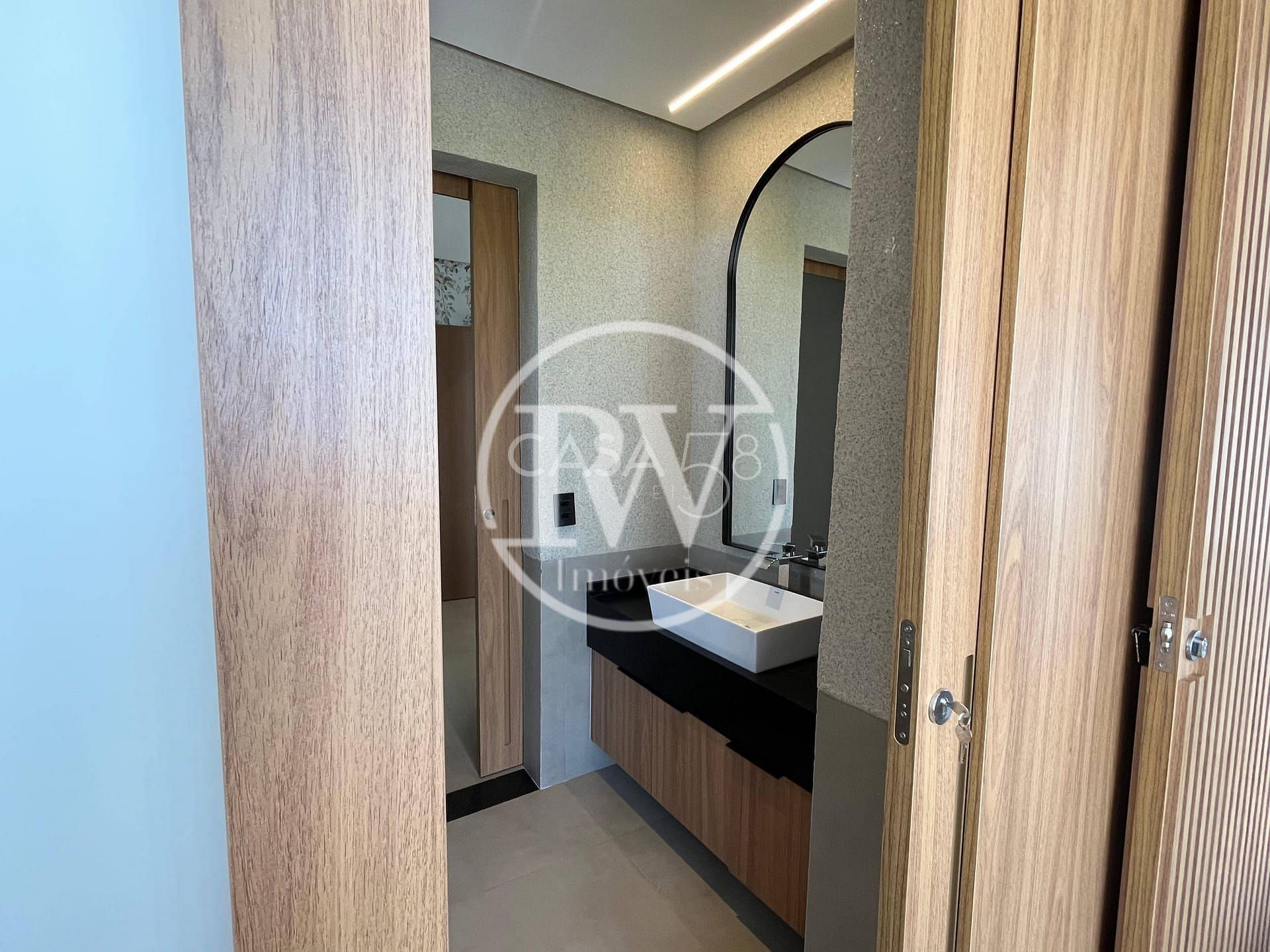 Casa à venda, Jardins Capri, Senador Canedo, 4 Suítes