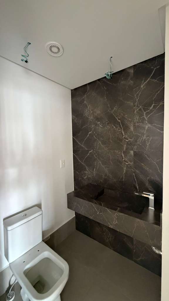 Apartamento à venda no Treze 36 Marista  -  3 suítes / 3 vagas / 162 m²