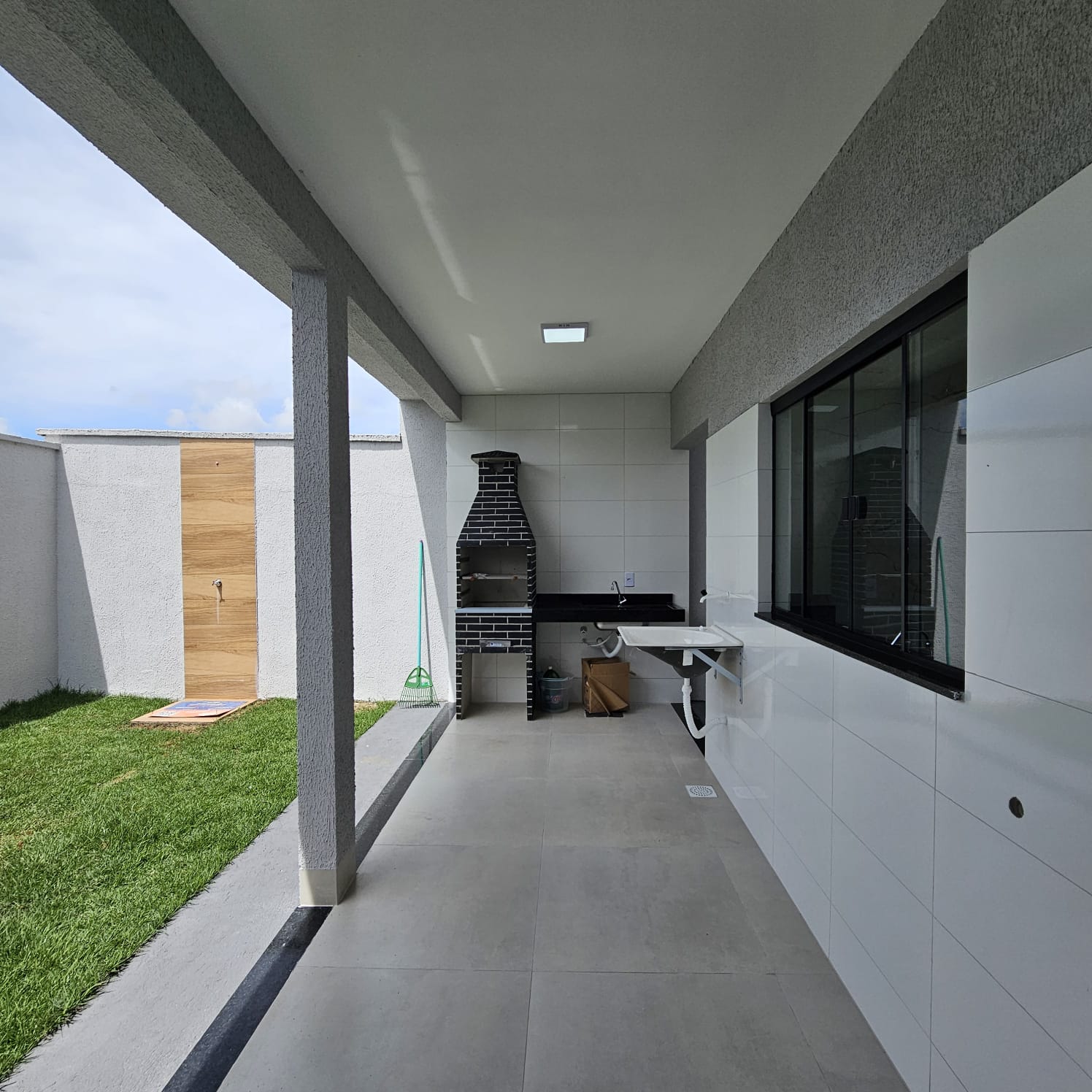 Casa a venda no Jardim Himalaia em Aparecida de Goiânia / 1 suíte / 97m²