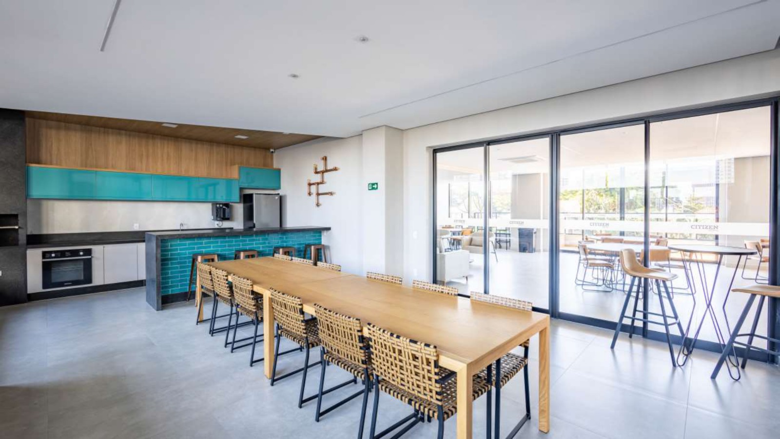 Apartamento a venda ou aluguel / 2 quartos / 1 suite / mobiliado / predio novo / rooftop / 1 vaga