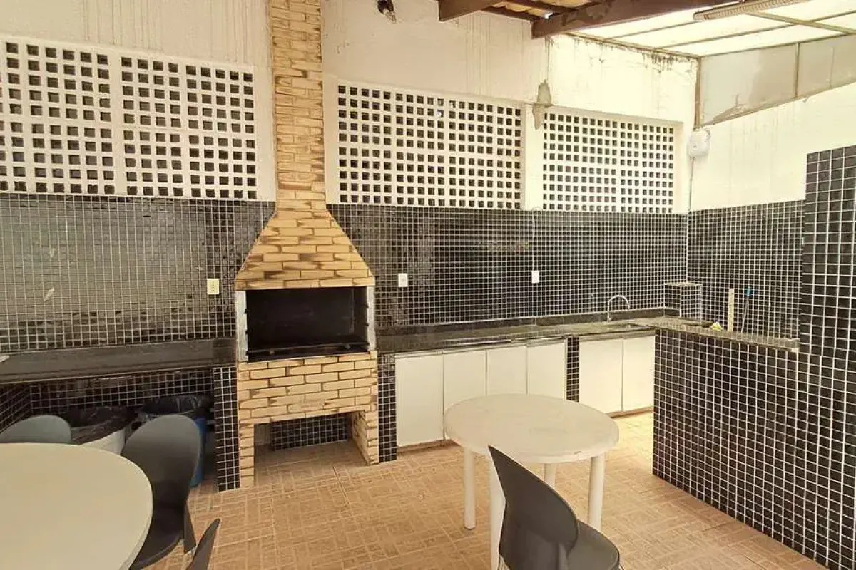Apartamento no Setor Bueno a venda / 3 suites mais office / 2 vagas / lazer sem academia