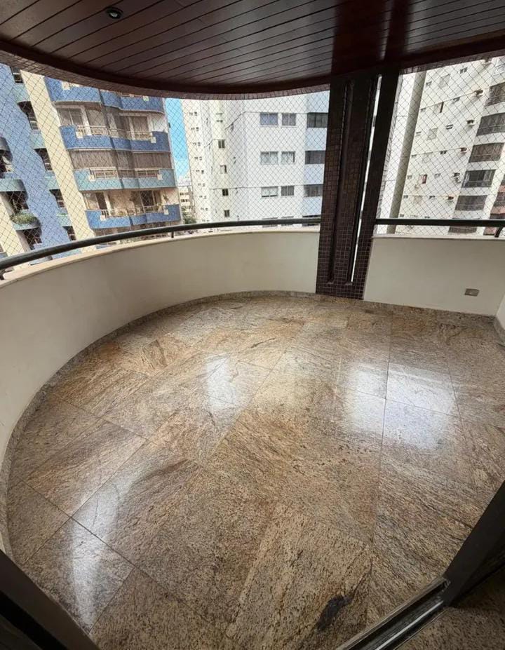 Apartamento à venda no Edifício Lara Garden / 2 suítes / 2 vagas / Setor Bueno