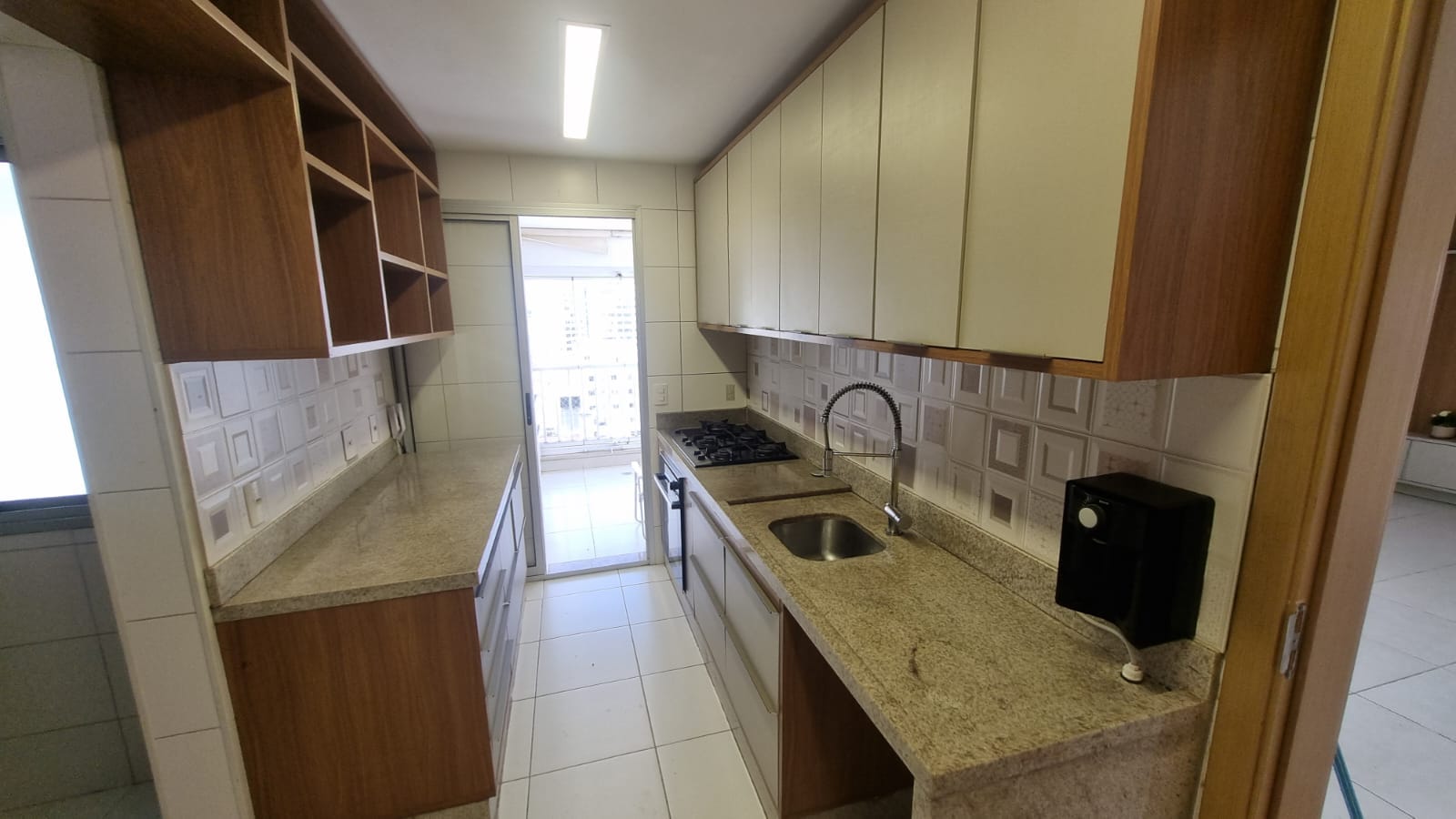 Apartamento à Venda no Flampark Residencial Club Torre 2 / 3 suítes plenas / 2 vagas / Jardim Goiás