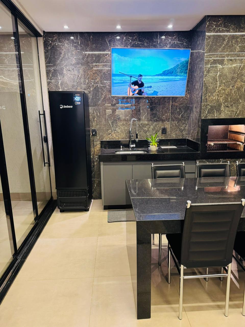 Casa para venda / Bairro Cardoso / 3 quartos / 1 suite / 130 m² / Pronta para Morar: Casa com marcenaria completa, eletros e automação inclusos!