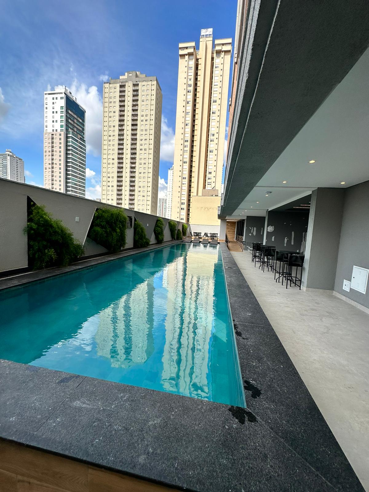 Apartamento aluguel / 2 quartos / 1 suite / mobiliado / Setor Bueno proximo Goiania shopping / predio novo / 1 vaga