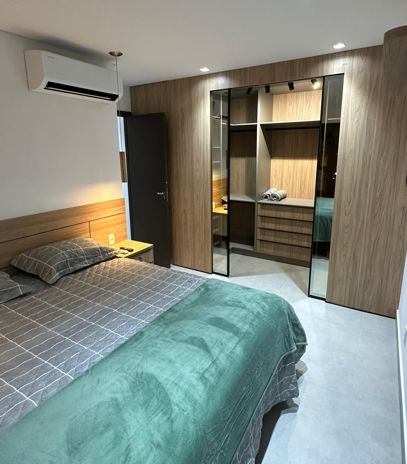 Apartamento aluguel / 2 quartos / 1 suite / mobiliado / Setor Bueno proximo Goiania shopping / predio novo / 1 vaga