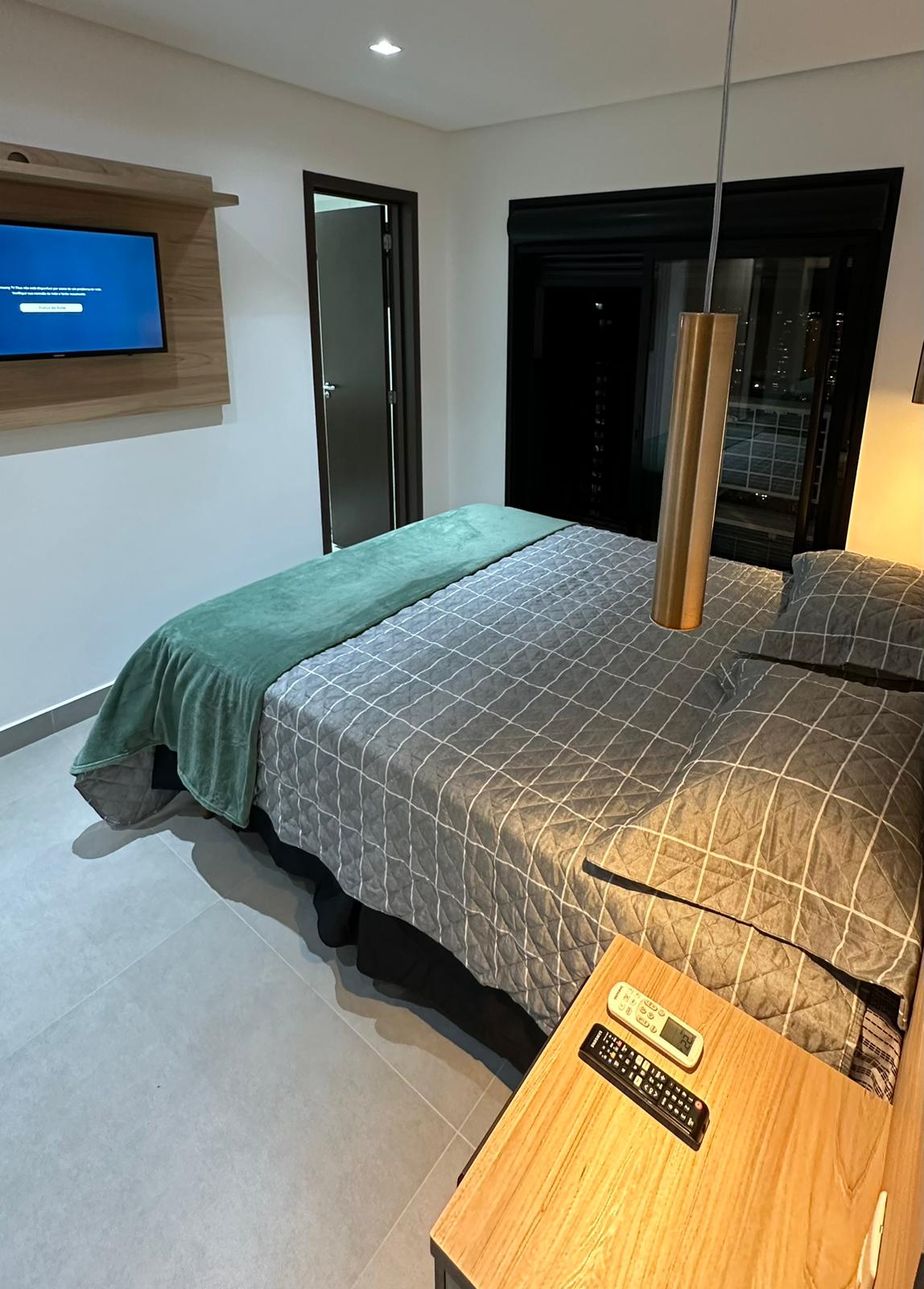 Apartamento aluguel / 2 quartos / 1 suite / mobiliado / Setor Bueno proximo Goiania shopping / predio novo / 1 vaga