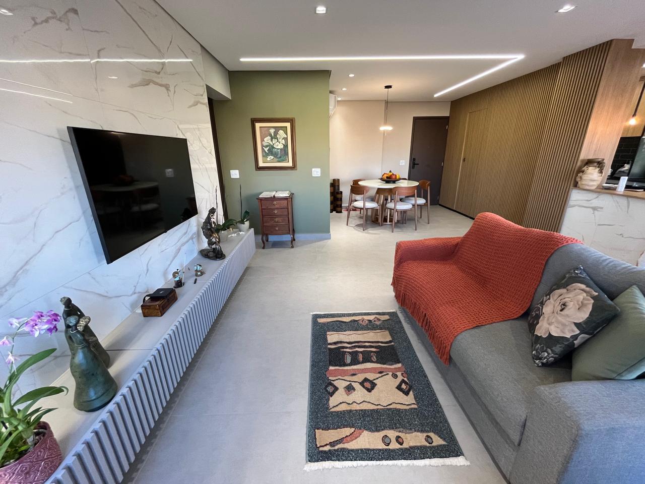 Apartamento à venda Setor Bueno / 87 m² /   02 suítes / lavabo e varanda / com vista privilegiada para o Parque Vaca Brava / 2 vagas / mobiliado